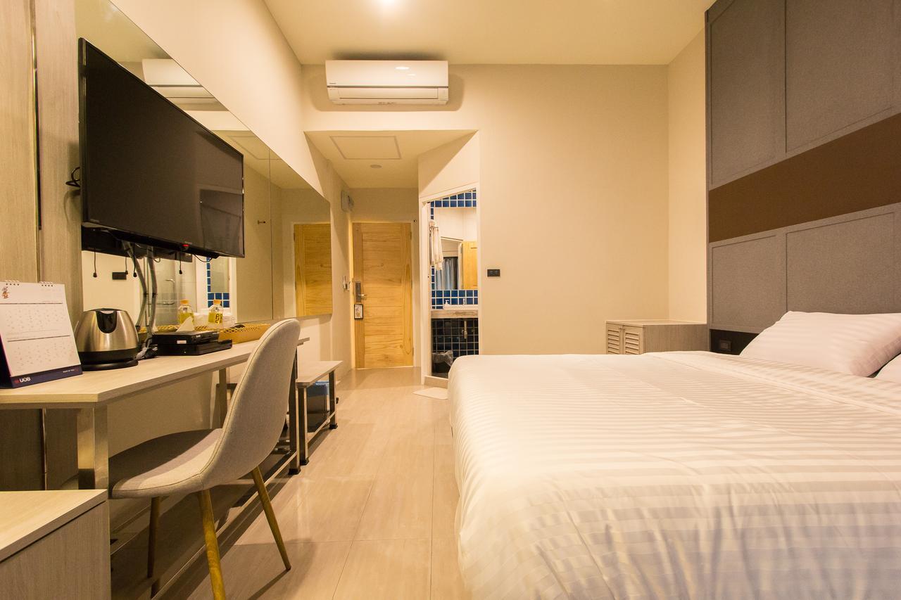 Lazy Sunday Hostel Bangkok Eksteriør bilde