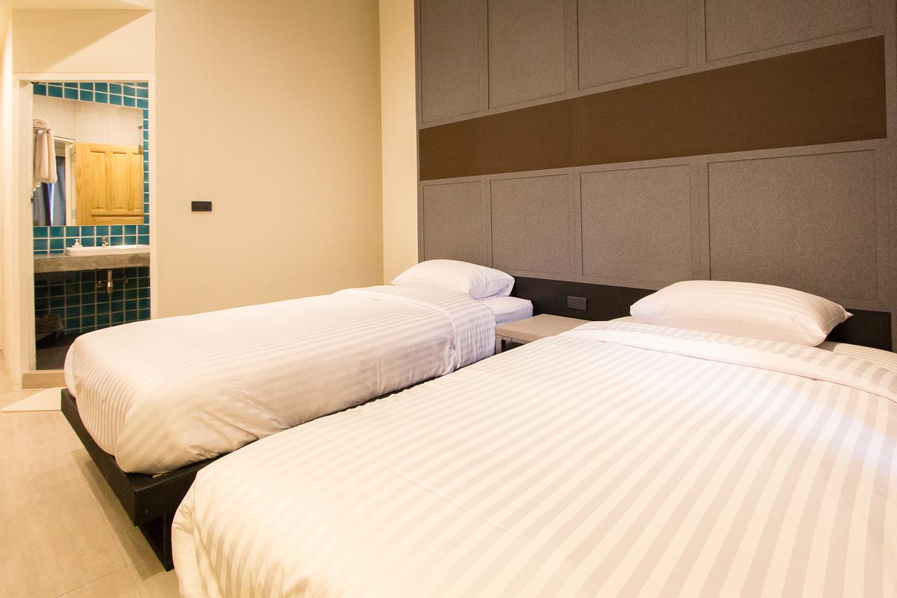 Lazy Sunday Hostel Bangkok Eksteriør bilde