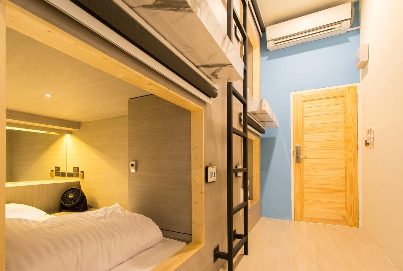 Lazy Sunday Hostel Bangkok Eksteriør bilde
